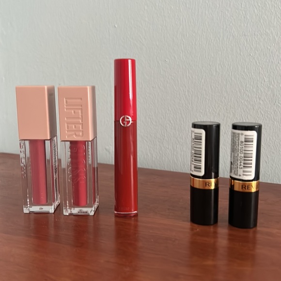 Armani revlon 🎁⭐️👀 Maybelline hyaluronic acid lifter, gloss bundle plumpers - Picture 5 of 7